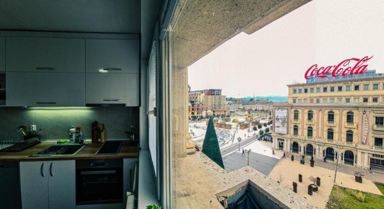 Rooftop Apartment At Mainsquare Скопие Екстериор снимка